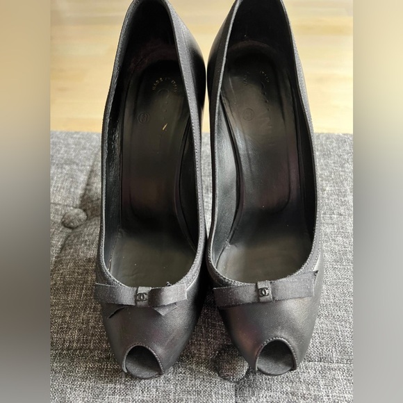 Chanel open toe pumps size 39 pre owned in good conditions - Picture 4 of 4